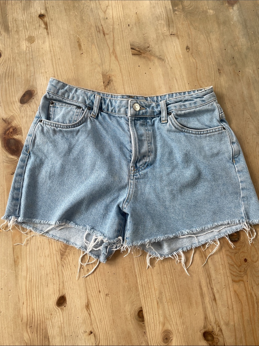 Topshop Light Blue Frayed Distressed Denim Shorts Size 8